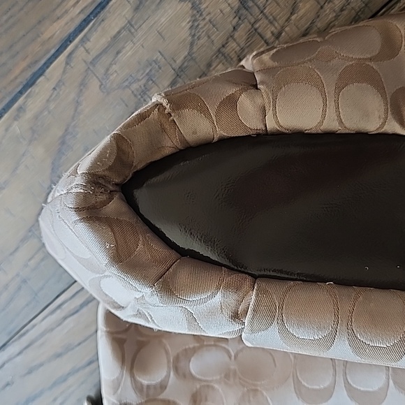 COACH Signature north south satchel - Picture 3 of 8